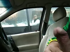 Я люблю своих друзей, трое из нас хорошо провели время