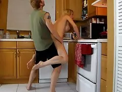 Ной и Гюго, молодая пара порно записывает первый